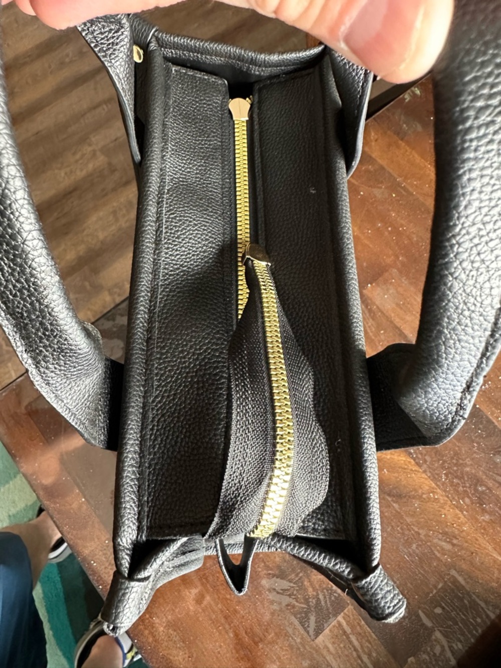 Marc Jacobs Black The ToteBag Small Leather Tote with White Logo - Picture 2 of 3